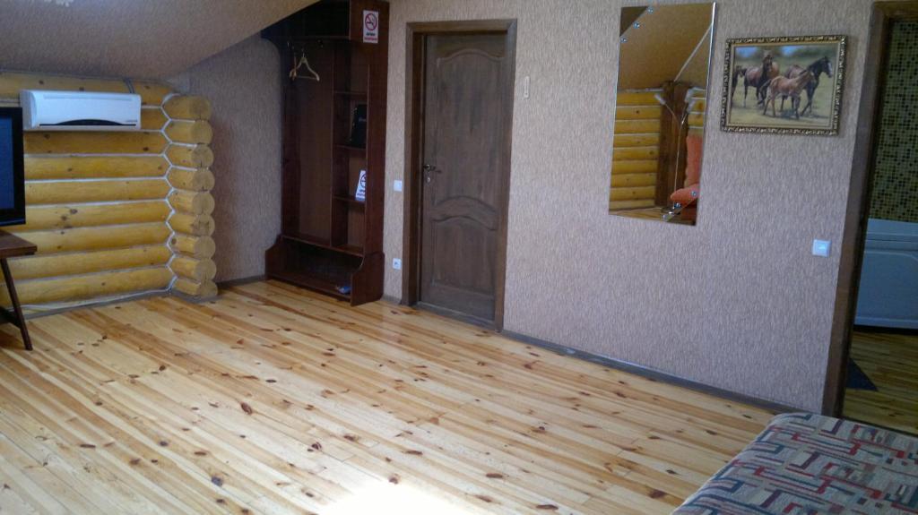Hotel Panska Hata Nyžna Chortycja Pokoj fotografie